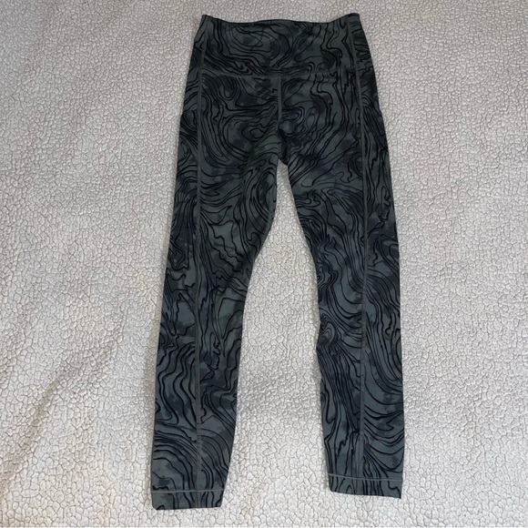 Athleta leggings - Picture 4 of 12
